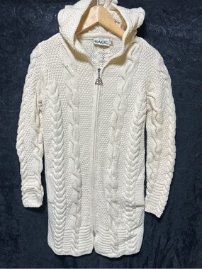 NWOT! XS Saol Irish knit Cream Cable Knit Hood Zip Sweater 100% merino wool